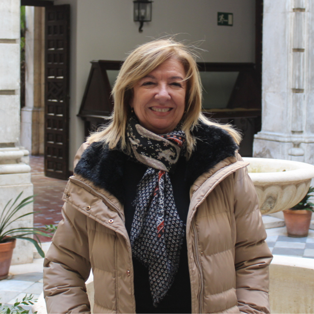 María Carmen Almagro Cordero, Gestión Administrativa